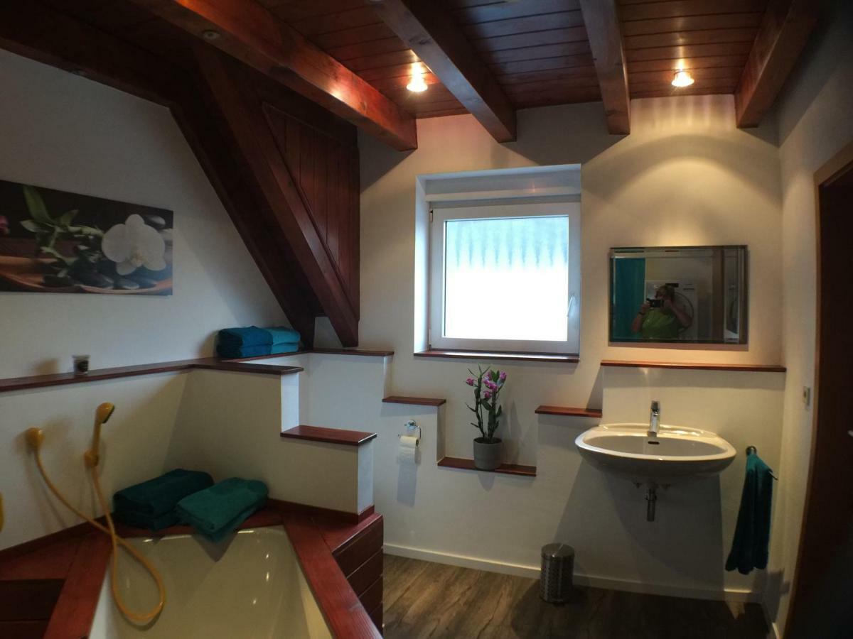 Ferienwohnung Alte B3 Ringsheim Luaran gambar